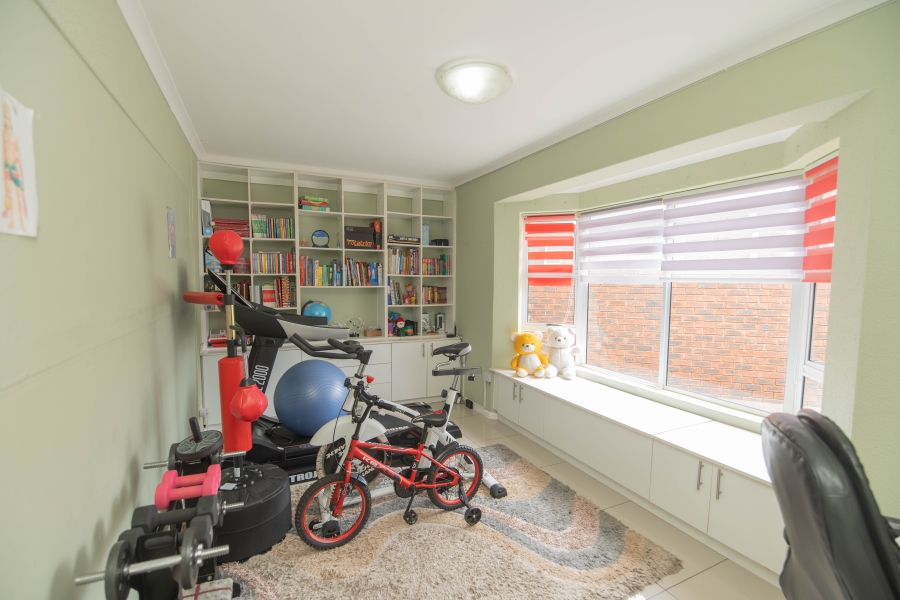 3 Bedroom Property for Sale in Summerstrand Eastern Cape